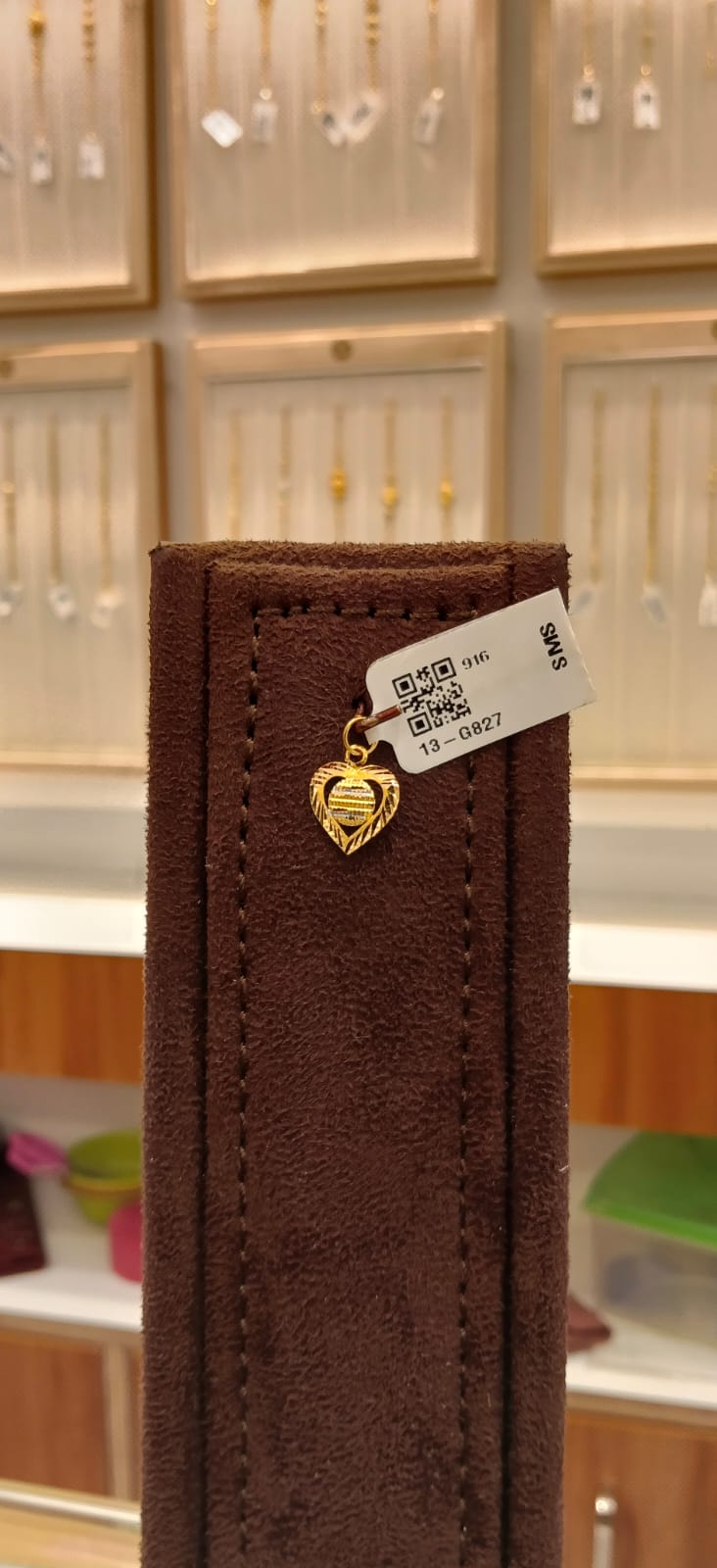 Single Hook Dollar